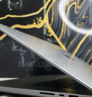 New Laptop Apple MacBook Pro 2021 M1 16GB Apple M1 Pro SSD 512GB