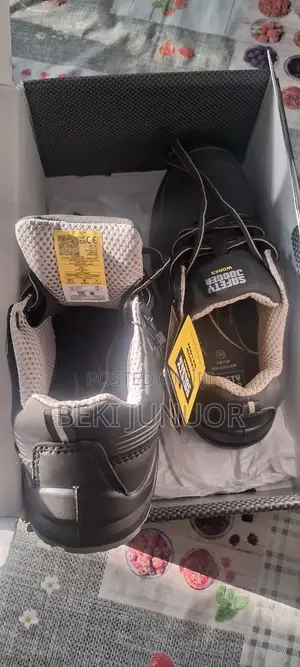 Safety Shoes