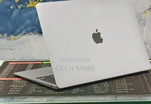 New Laptop Apple MacBook Air 2020 M1 16GB Intel SSD 512GB