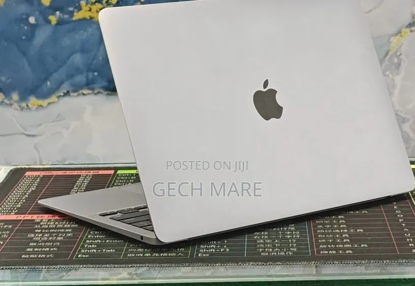 New Laptop Apple MacBook Air 2020 M1 16GB Intel SSD 512GB