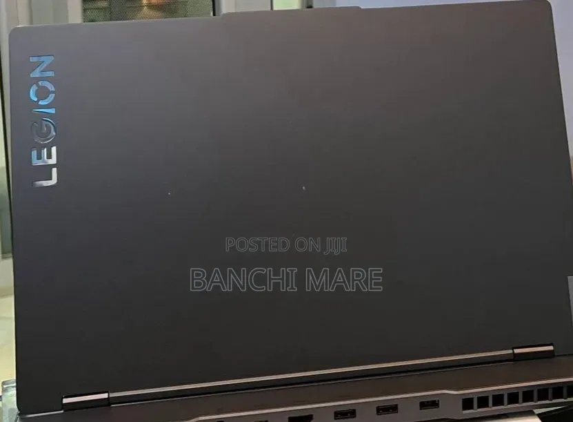 New Laptop Lenovo Legion 5 16GB AMD Ryzen 7 SSD 1T