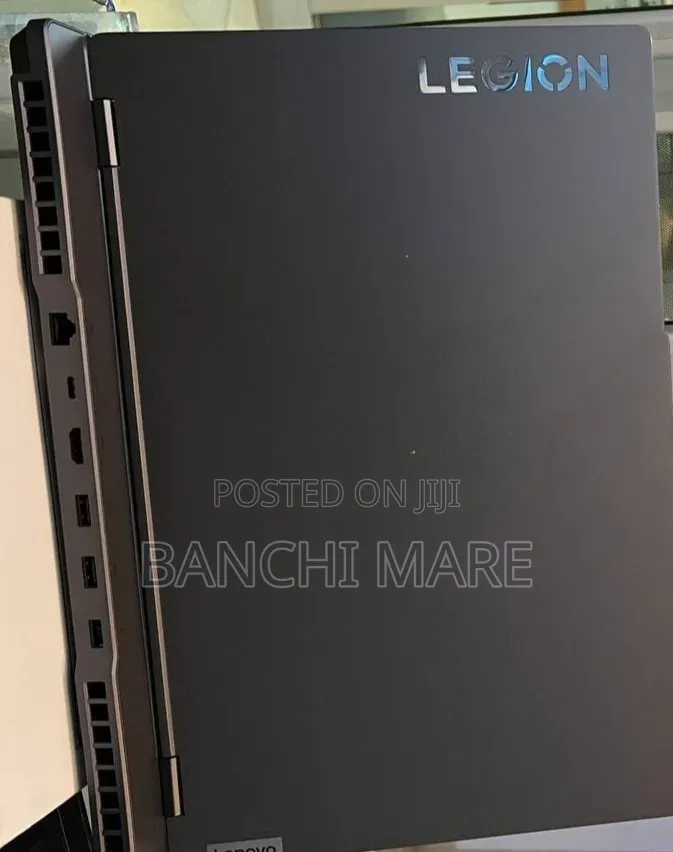 New Laptop Lenovo Legion 5 16GB AMD Ryzen 7 SSD 1T