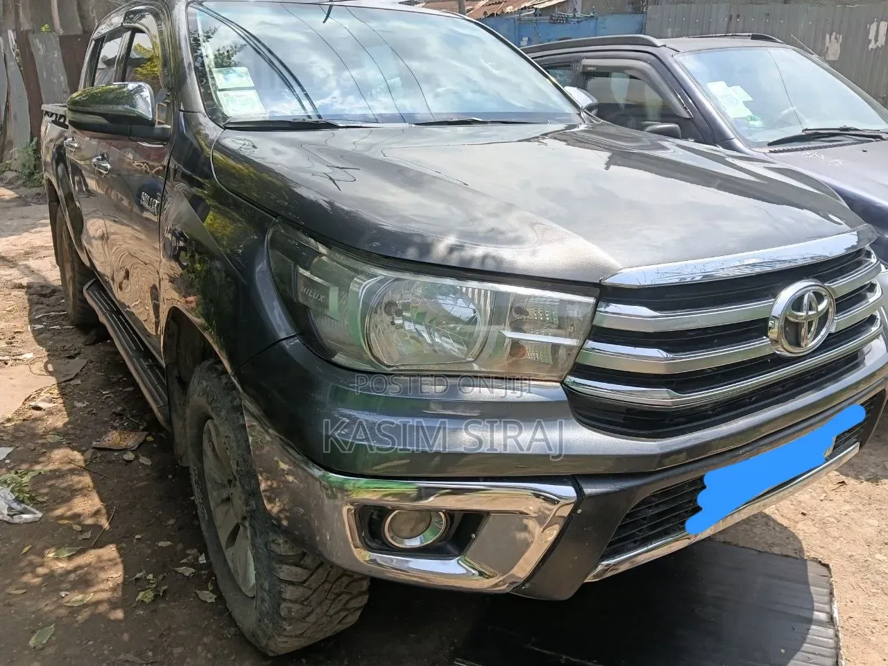 Toyota Hilux 2017 Gray