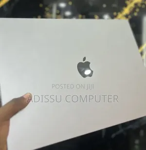 New Laptop Apple MacBook Pro 2021 M1 32GB Apple M1 Pro SSD 512GB