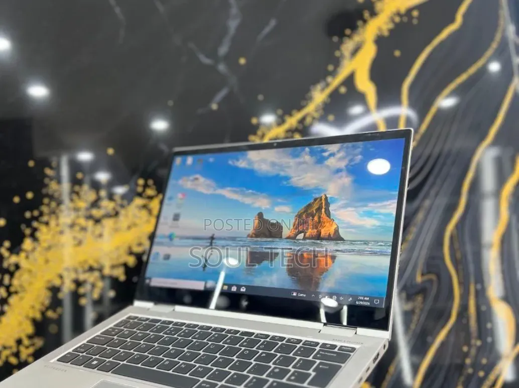 New Laptop HP EliteBook 830 G8 16GB Intel Core i5 SSD 512GB