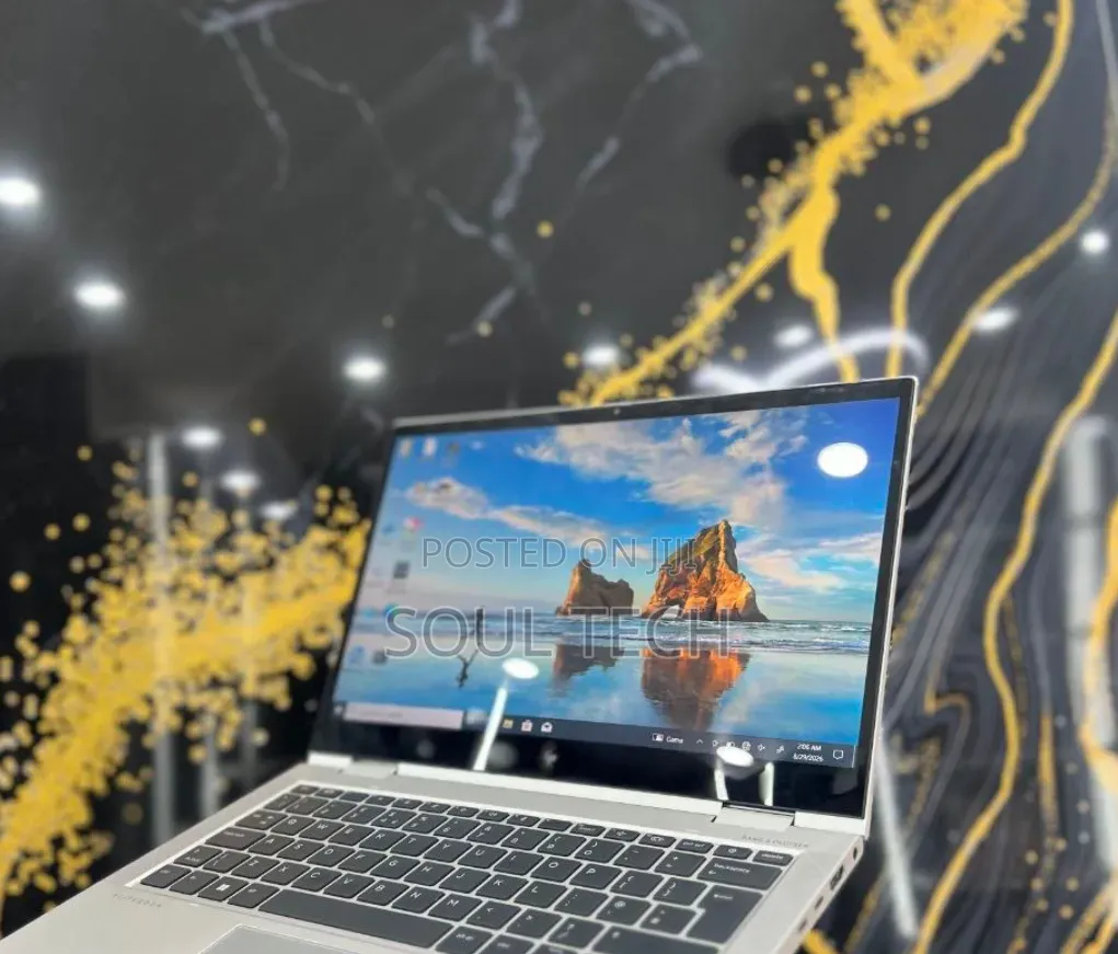 New Laptop HP EliteBook 830 G8 16GB Intel Core i5 SSD 512GB