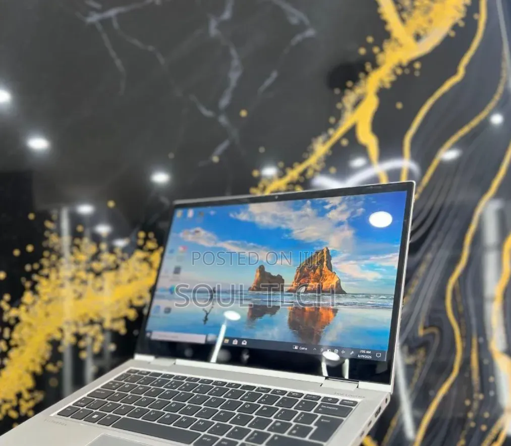 New Laptop HP EliteBook 830 G8 16GB Intel Core i5 SSD 512GB