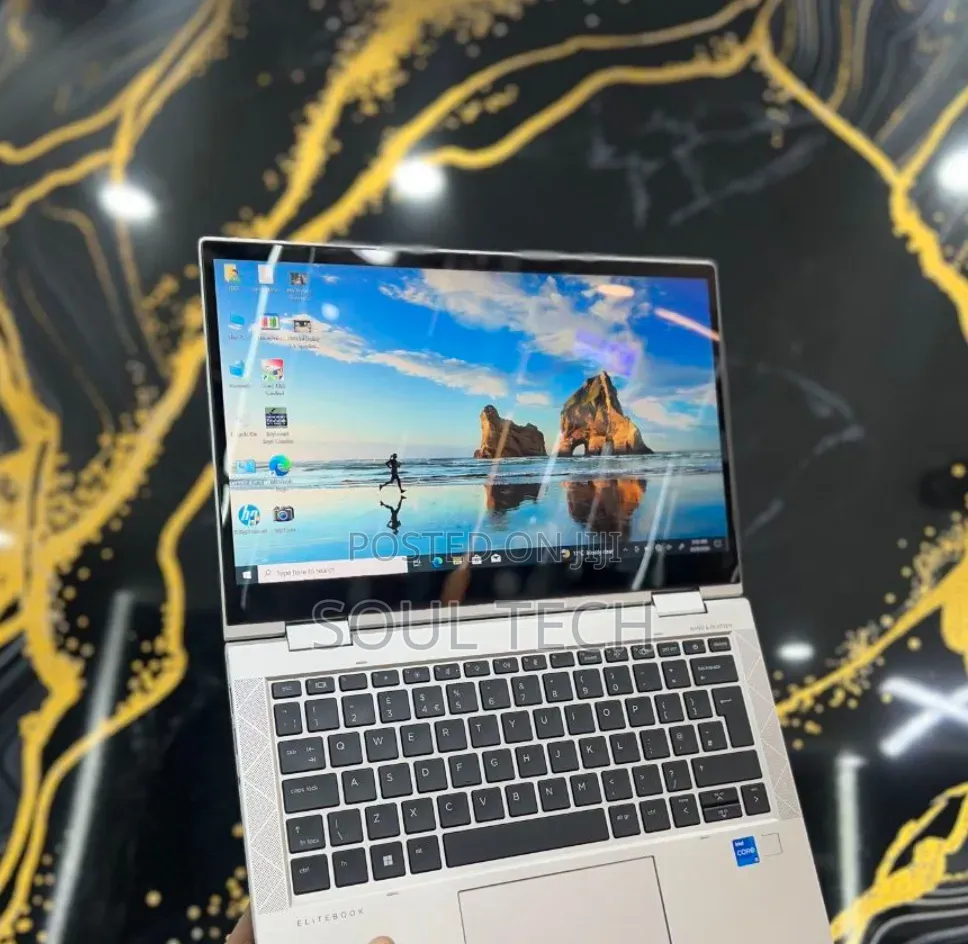 New Laptop HP EliteBook 830 G8 16GB Intel Core i5 SSD 512GB