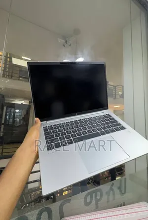 New Laptop HP EliteBook 840 G9 16GB Intel Core i7 SSD 512GB