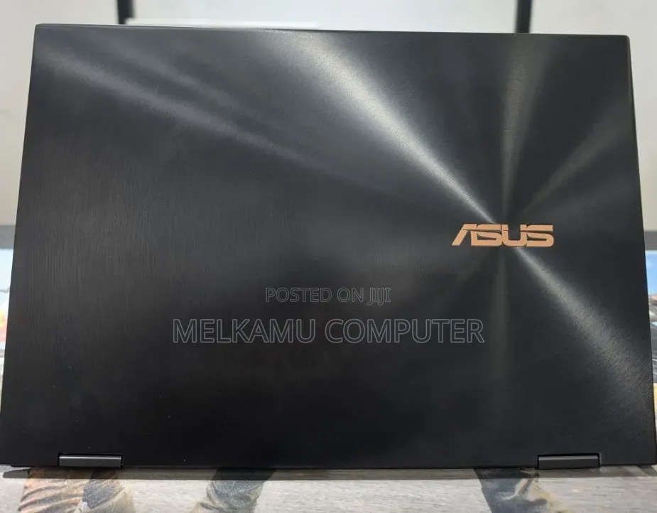 New Laptop Asus Zenbook 14 16GB Intel Core i7 SSD 512GB