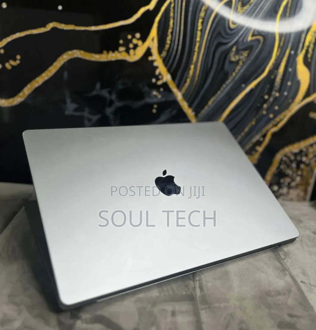 New Apple MacBook Pro 2021 M1 16GB Apple M1 Pro SSHD (Hybrid) 512GB