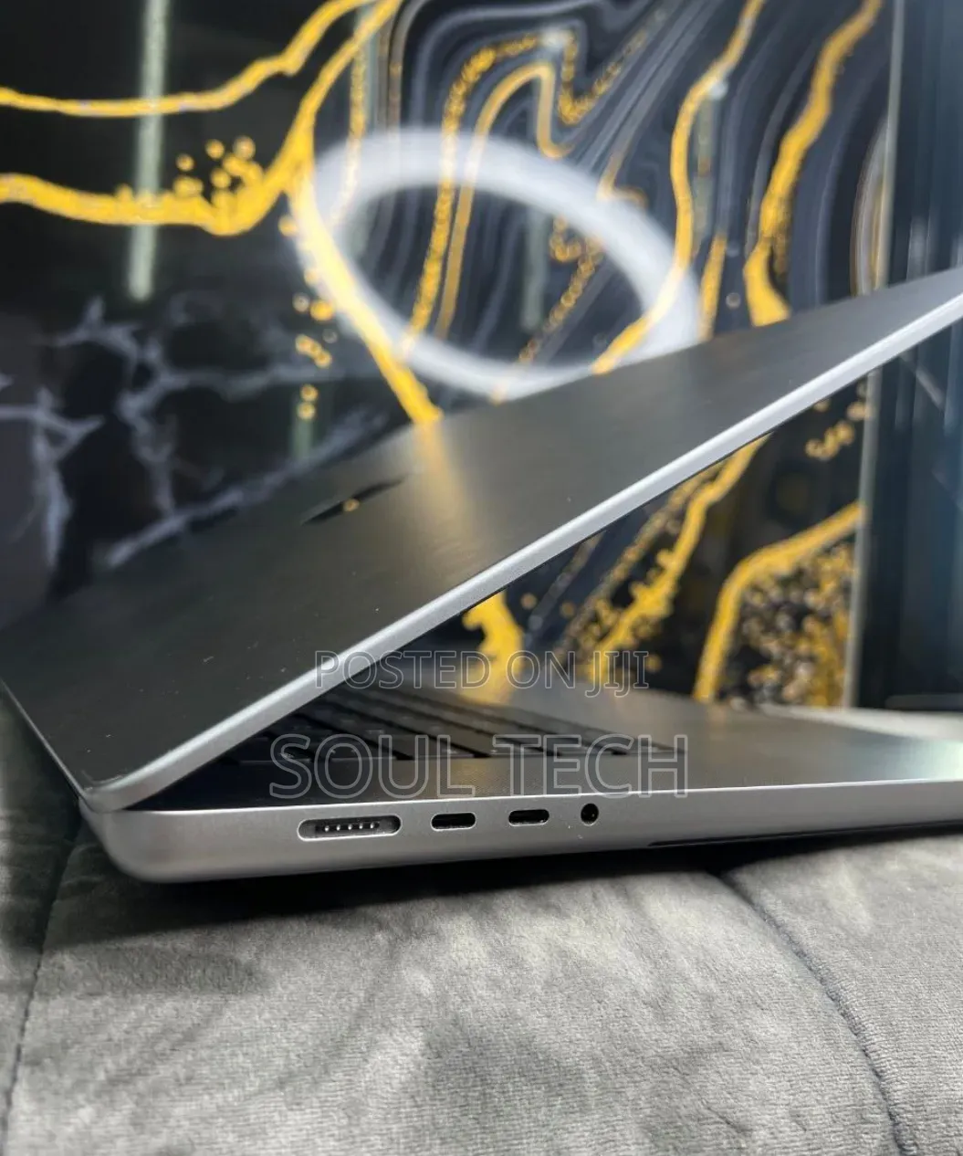 New Apple MacBook Pro 2021 M1 16GB Apple M1 Pro SSHD (Hybrid) 512GB