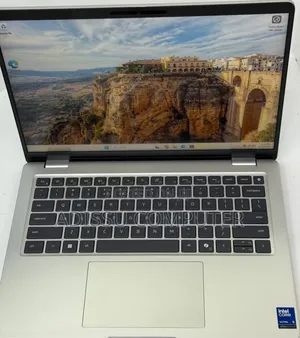 New Laptop Dell Inspiron 14 16GB Intel Core Ultra 5 SSD 512GB