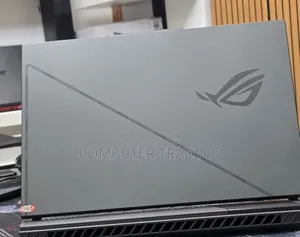 New Laptop Asus ROG Strix G15 16GB Intel Core i9 SSD 1T
