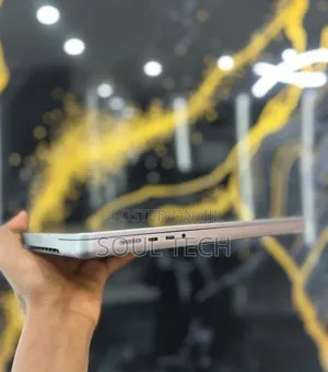 New Laptop Apple MacBook Pro 2021 M1 32GB Apple M1 Pro SSD 512GB