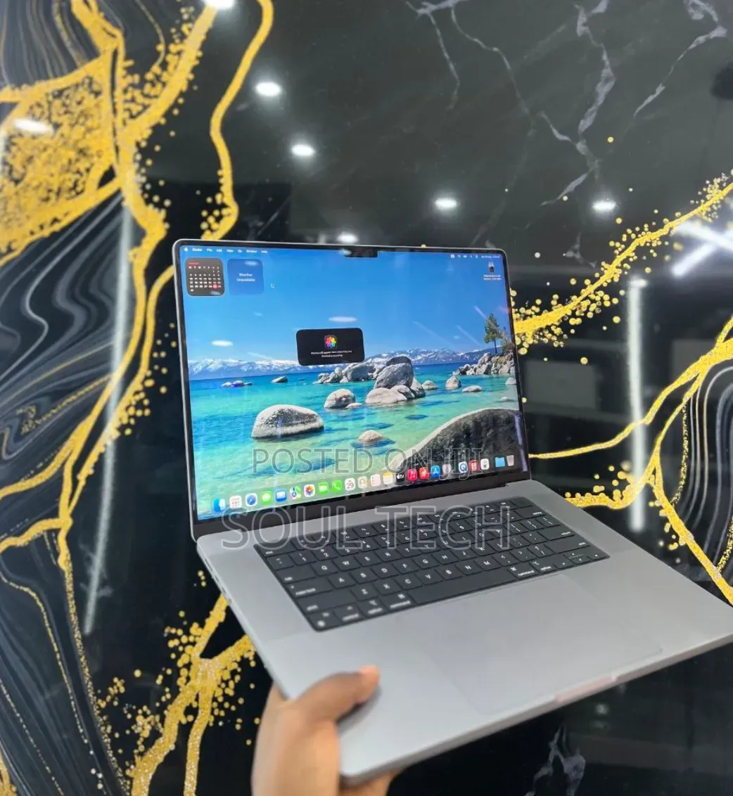 New Laptop Apple MacBook Pro 2021 M1 32GB Apple M1 Pro SSD 512GB