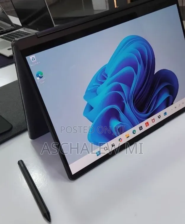 New Laptop Lenovo Yoga 9i 16GB Intel Core i7 SSD 1T
