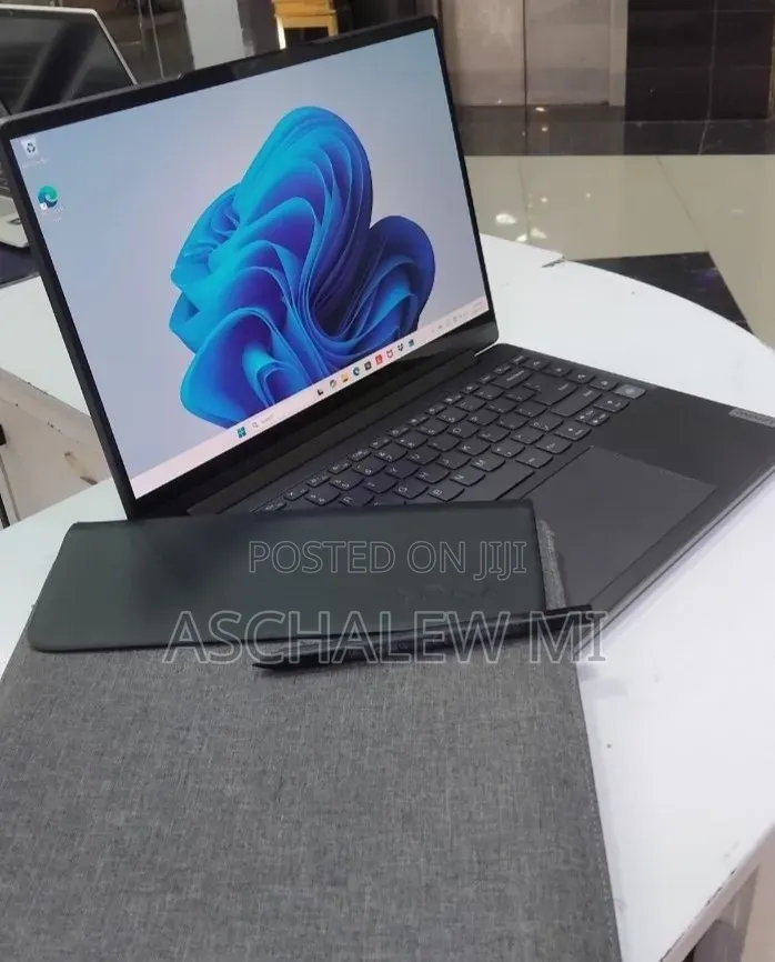 New Laptop Lenovo Yoga 9i 16GB Intel Core i7 SSD 1T