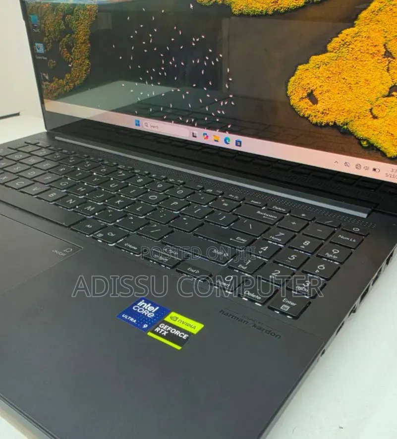 New Laptop Asus ROG Strix G15 16GB Intel Core Ultra 9 SSD 512GB