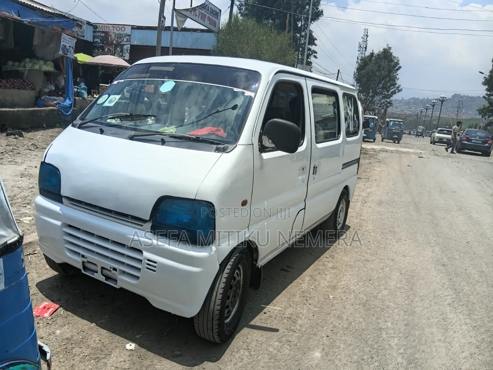 Suzuki 250 2003 White