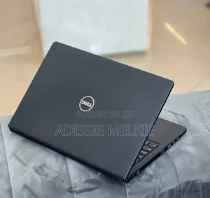 New Laptop Dell Vostro 15 5000 8GB Intel Core i5 HDD 512GB