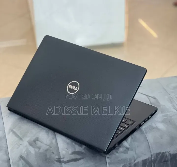 New Laptop Dell Vostro 15 5000 8GB Intel Core i5 HDD 512GB