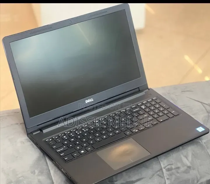 New Laptop Dell Vostro 15 5000 8GB Intel Core i5 HDD 512GB