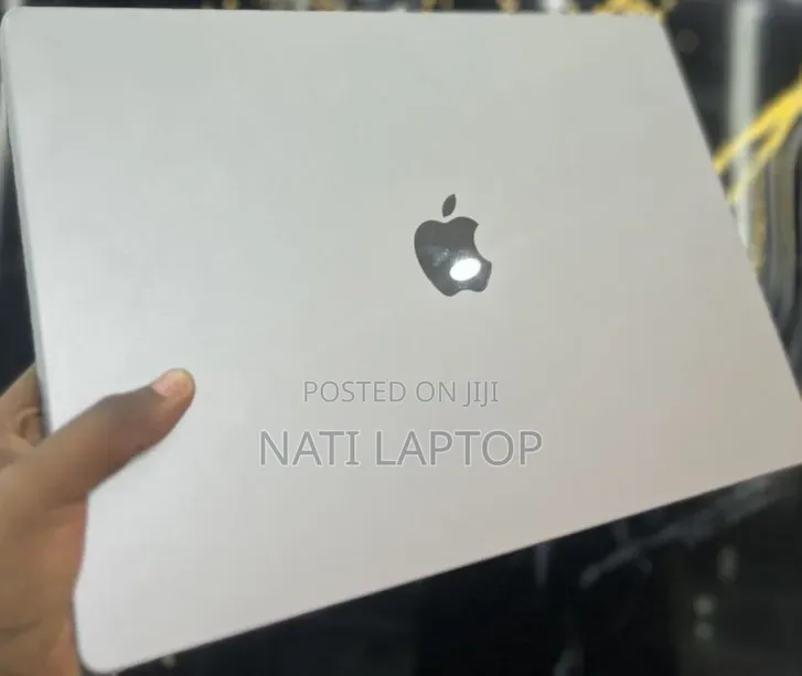 New Laptop Apple MacBook Pro 2021 M1 32GB Apple M1 Pro SSD 512GB