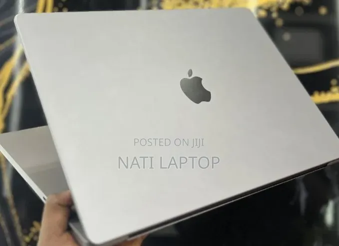 New Laptop Apple MacBook Pro 2021 M1 32GB Apple M1 Pro SSD 512GB