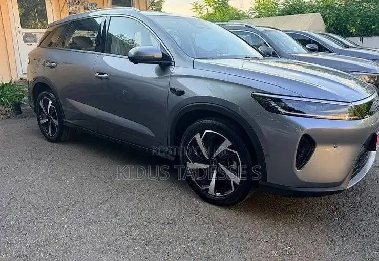BYD Seal 05 DM-i DM-i 210KM Premium 2026 Silver