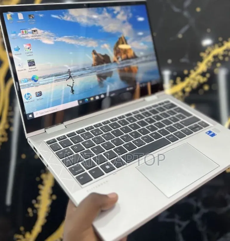 New Laptop HP EliteBook 830 G8 16GB Intel Core i5 SSD 512GB