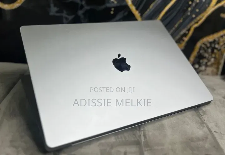 New Laptop Apple MacBook Pro 2021 M1 16GB Apple M1 Pro SSD 512GB