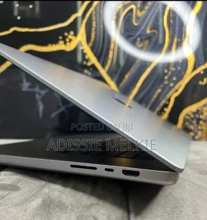 New Laptop Apple MacBook Pro 2021 M1 16GB Apple M1 Pro SSD 512GB
