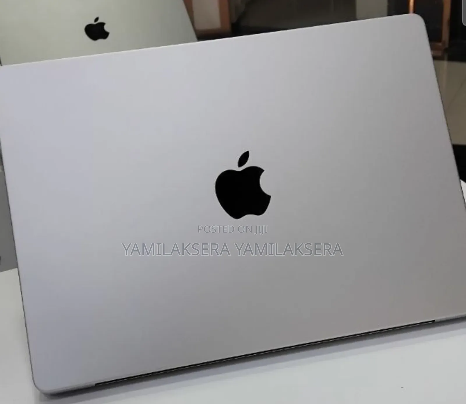 New Laptop Apple MacBook Pro 2024 M4 16GB Apple M4 SSD 512GB