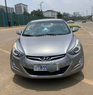 Hyundai Avante 2015 Silver