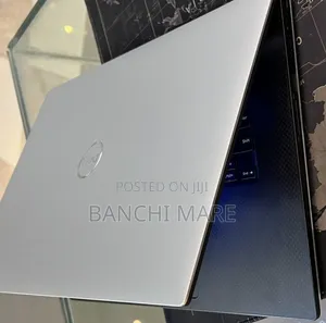 New Laptop Dell XPS 15 7590 16GB Intel Core i7 SSD 512GB