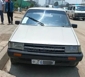 Toyota Corolla 1987 Gold