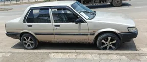 Toyota Corolla 1987 Gold