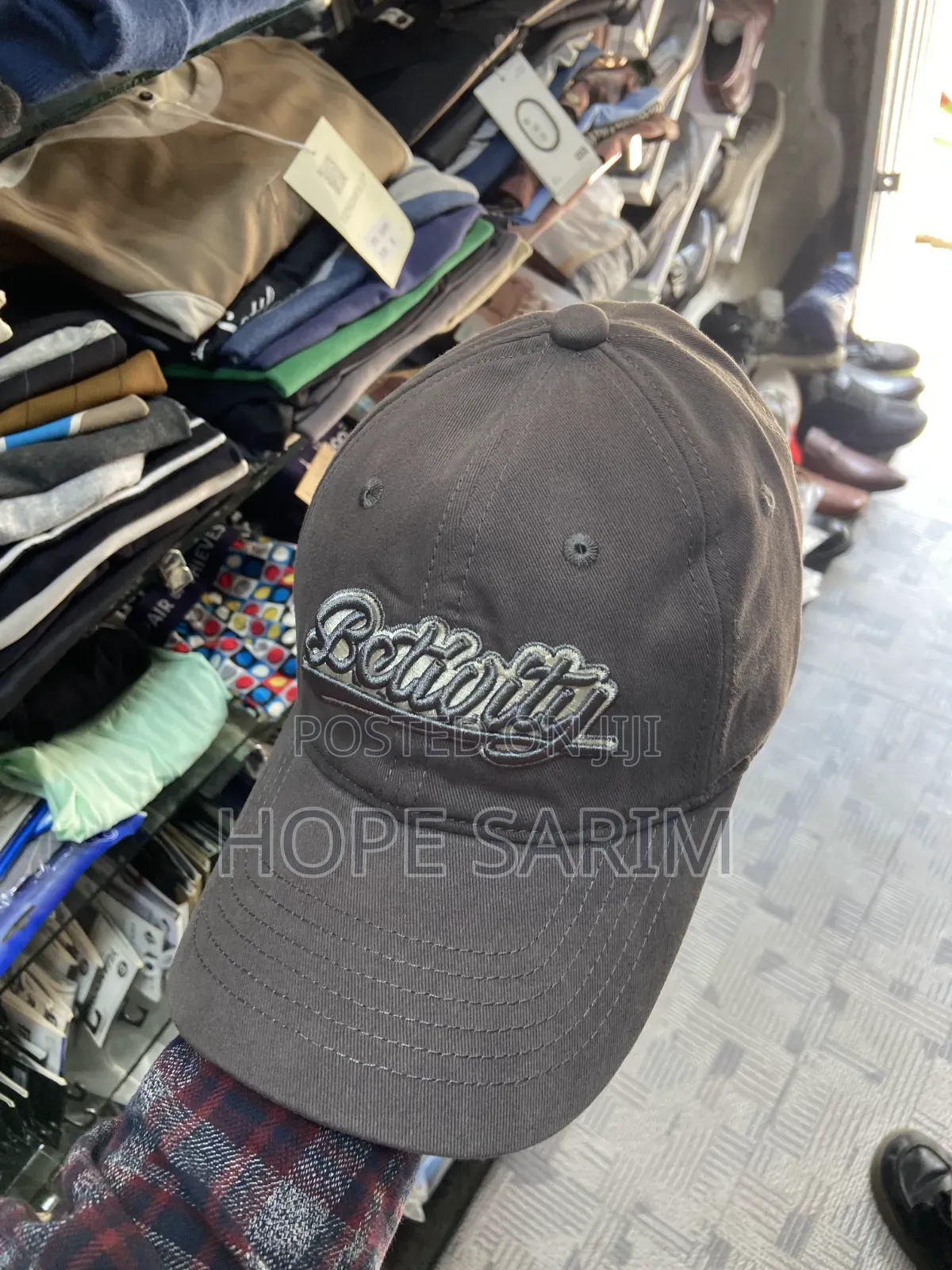 Vintage Washed "Italia / Amalfi / Milano" Caps