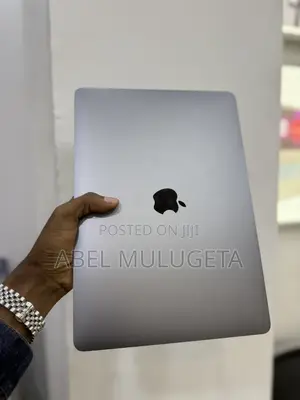 Laptop Apple MacBook Pro 2020 8GB Intel Core i5 SSD 256GB
