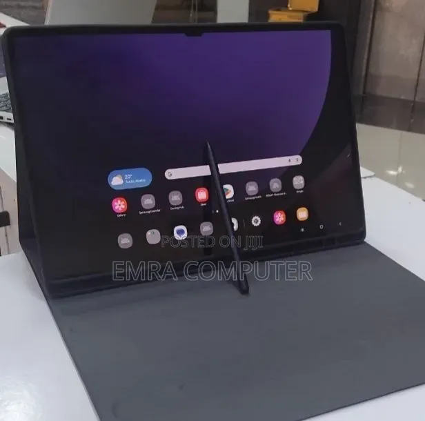 New Laptop Samsung Galaxy Book4 12GB SSD 256GB