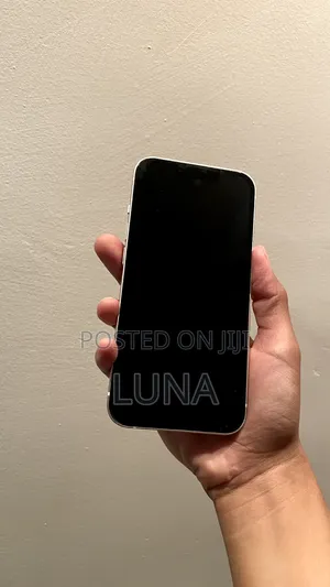 Apple iPhone 13 128 GB Pink