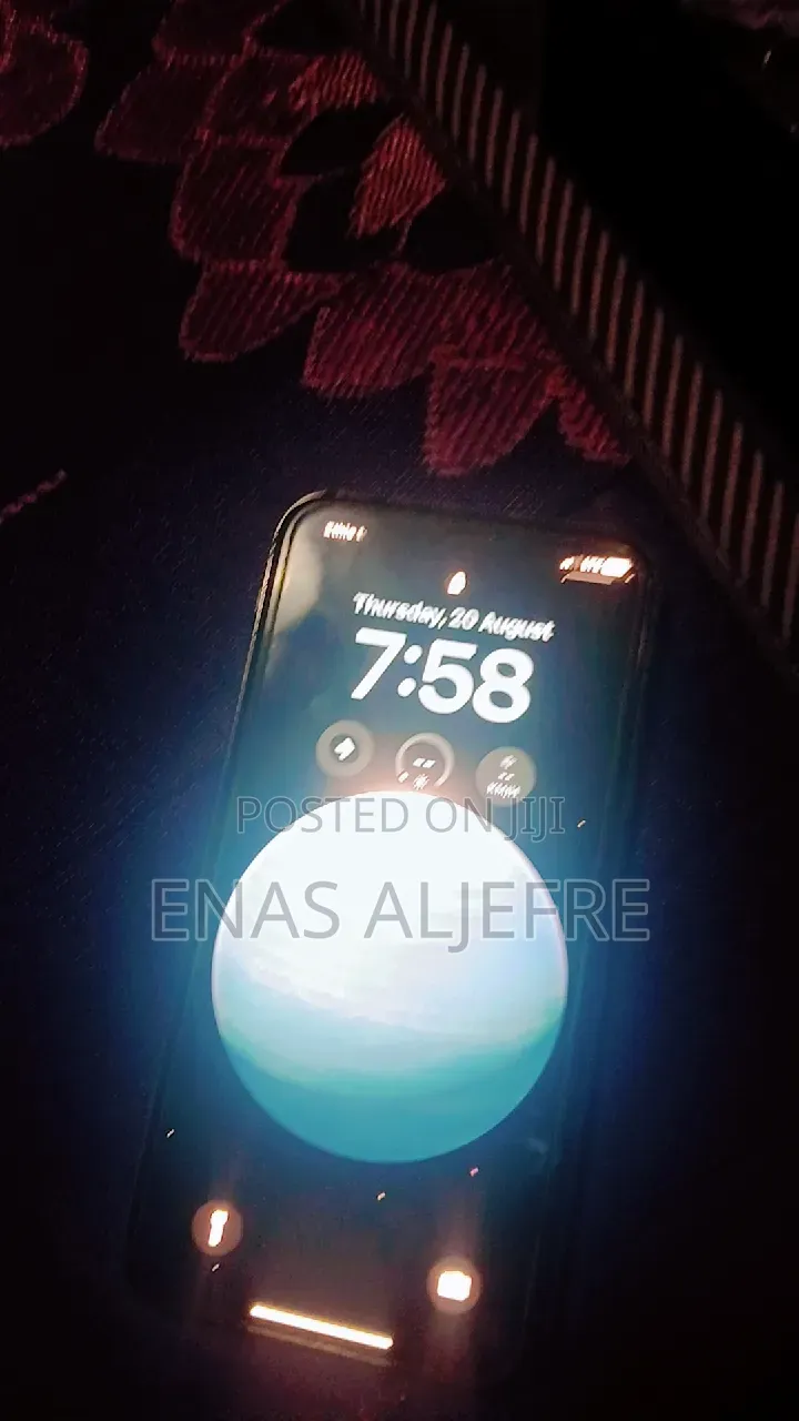 Apple iPhone XS 64 GB White