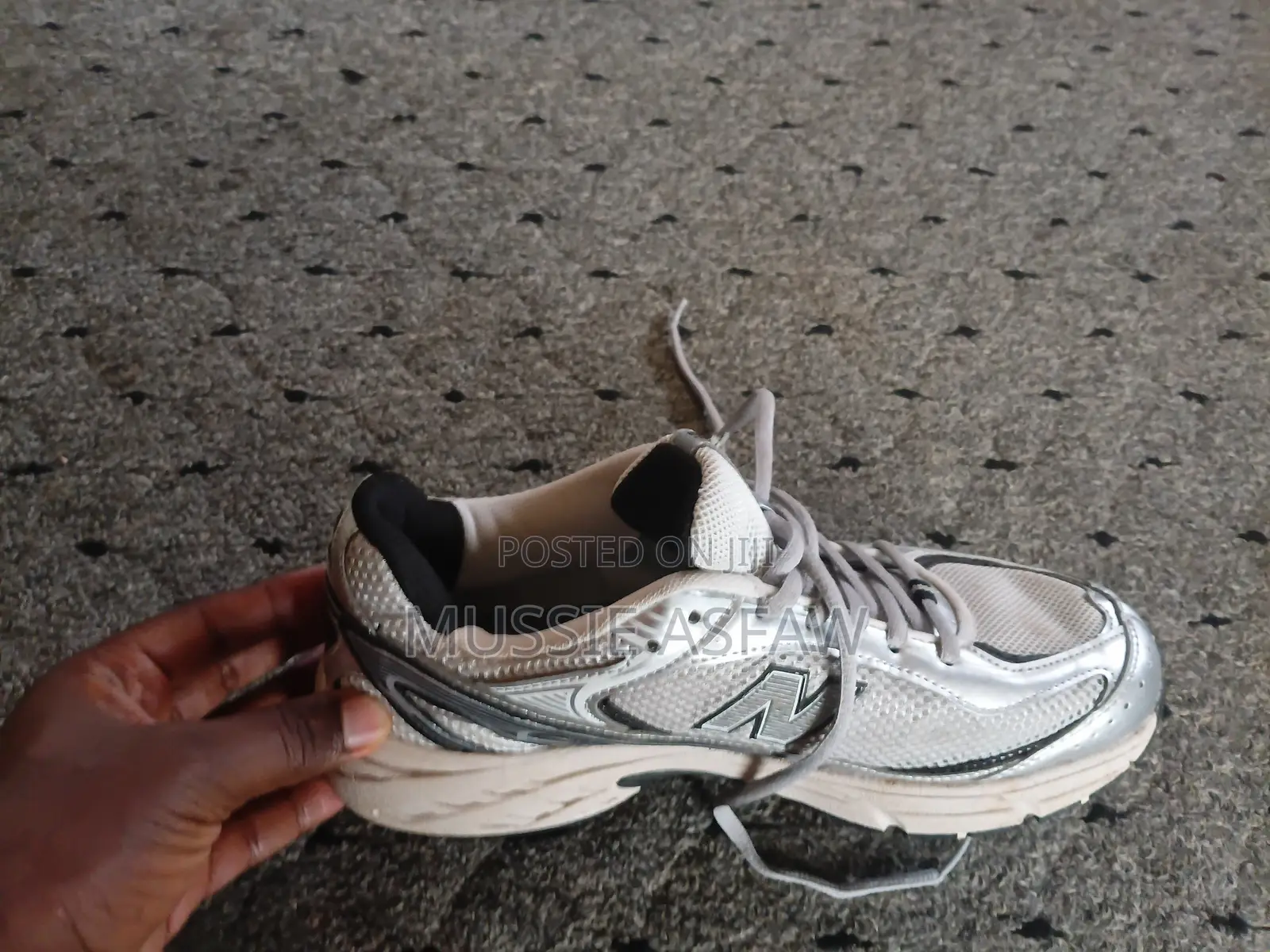 New Balance 530 Metallic Silver Running Shoes - Size 42