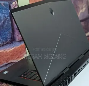New Laptop Alienware 16GB Intel Core i7 SSD 512GB