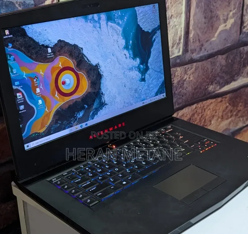 New Laptop Alienware 16GB Intel Core i7 SSD 512GB