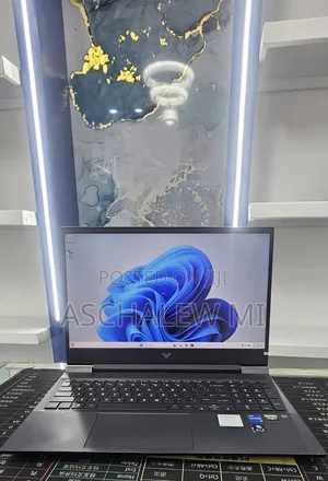 New Laptop HP Victus 16 16GB Intel Core i5 SSD 512GB