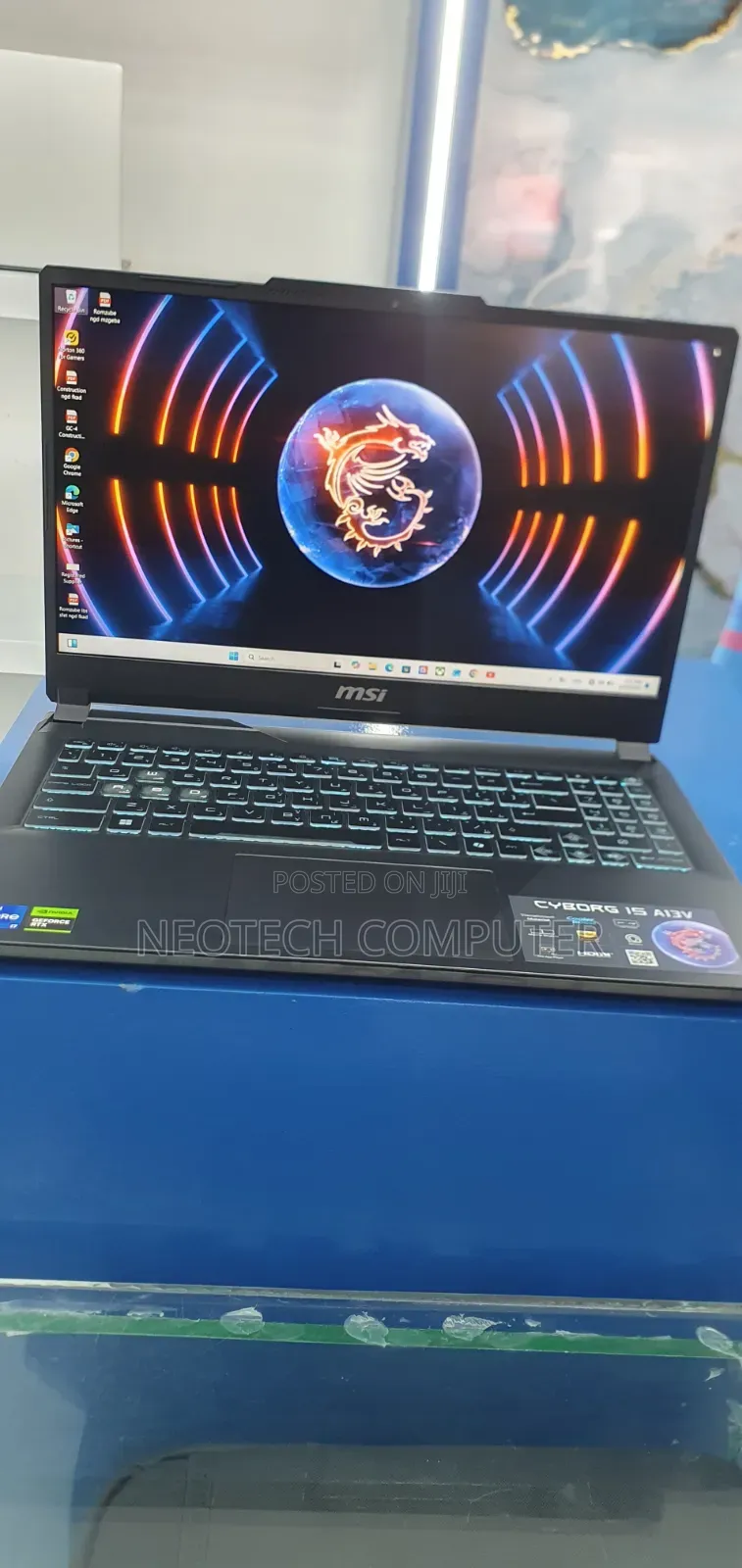 New Laptop MSI Cyborg 15 16GB Intel Core i7 SSD 1T