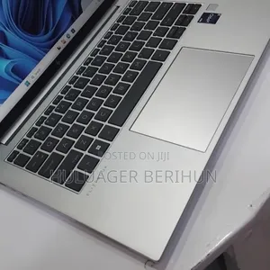New Laptop HP EliteBook 840 G10 16GB Intel Core i7 SSD 512GB
