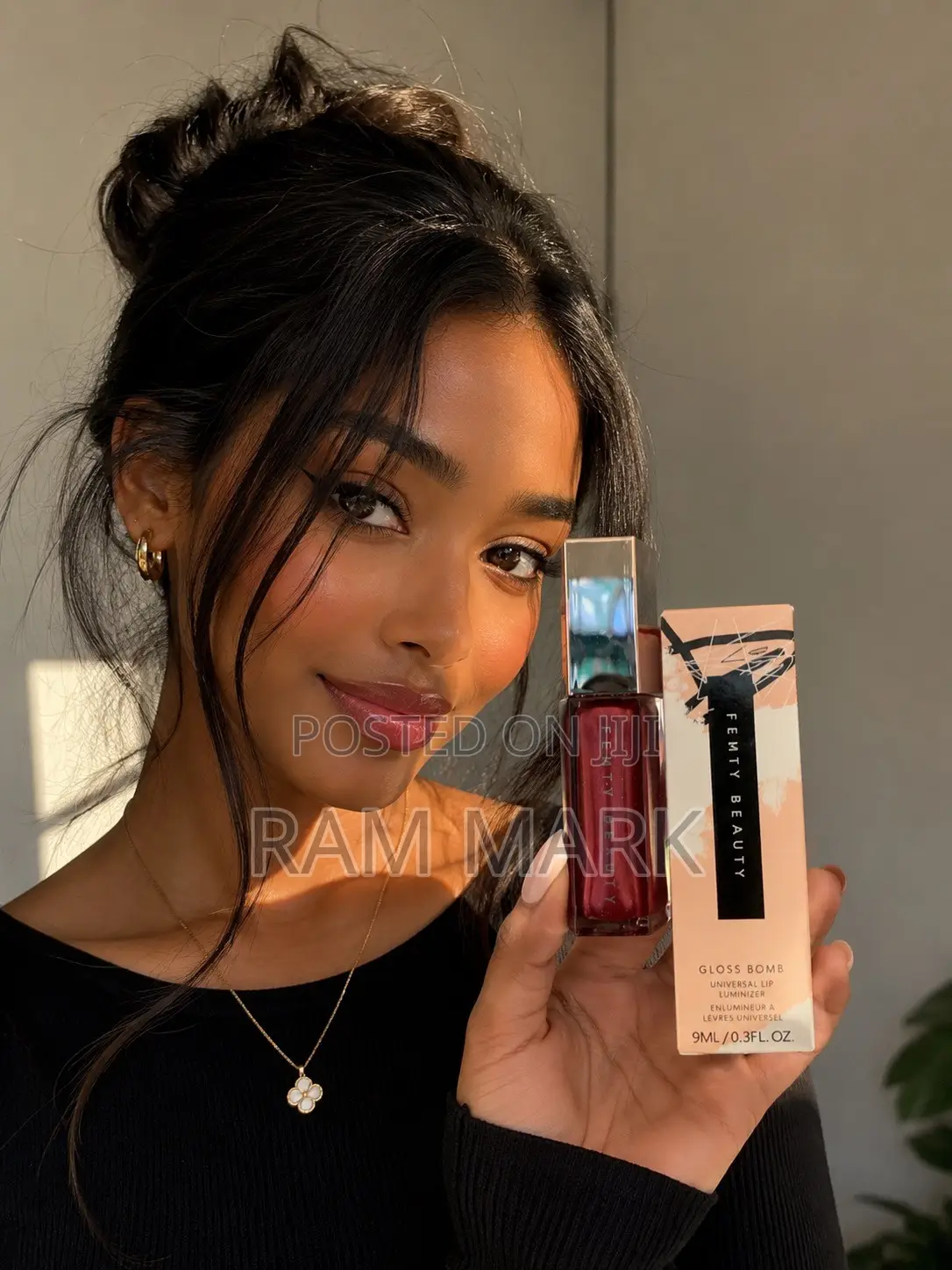 Fenty Beauty Gloss Bomb